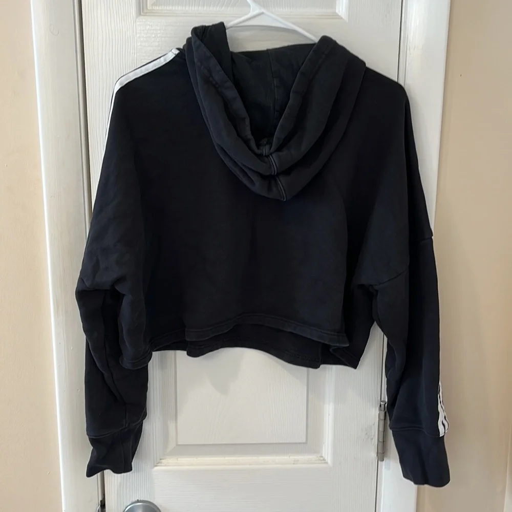 Adidas Crop Sweatshirt! Size Small! 😍 - Picture 5 of 9